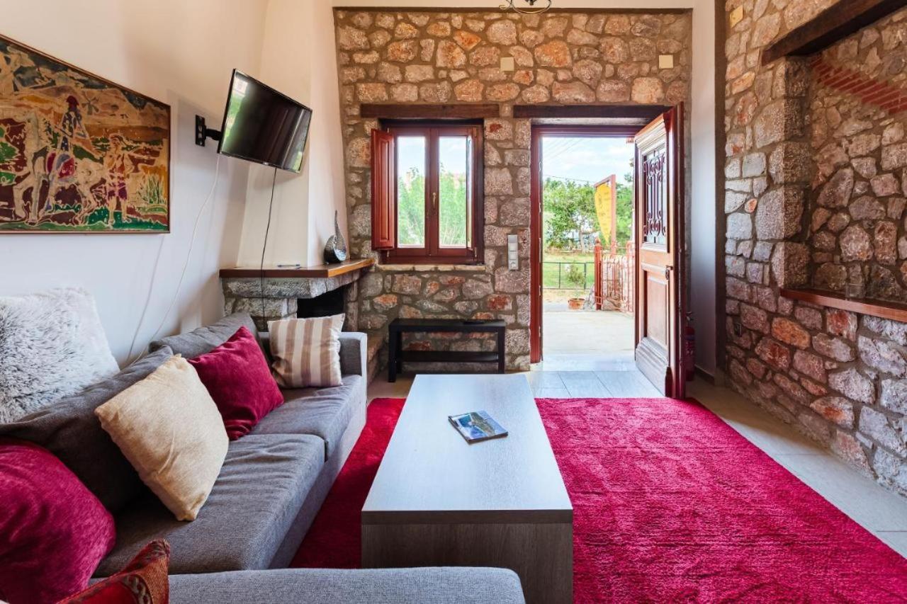 Stone Villas Dukes Parálion Ástros 외부 사진